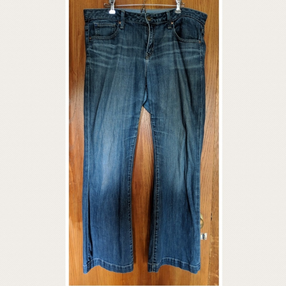 Gap 1969 boot cut jeans